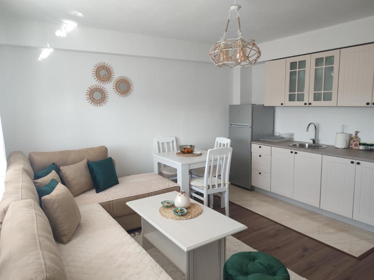 Apartman Dbb Nikšić Eksteriør billede