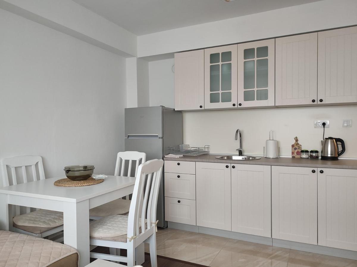 Apartman Dbb Nikšić Eksteriør billede