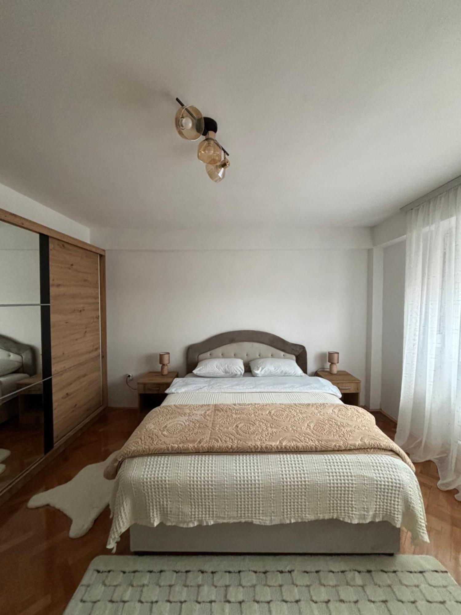 Apartman Dbb Nikšić Eksteriør billede